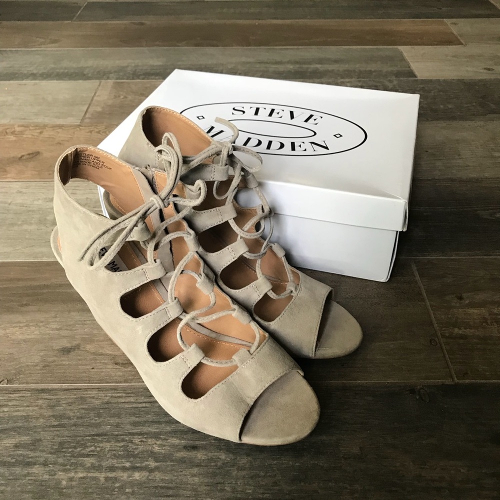 Steve Madden Whistler Lace-Up Wedges